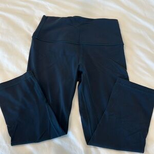 Lululemon 23 inch ALIGN leggings
